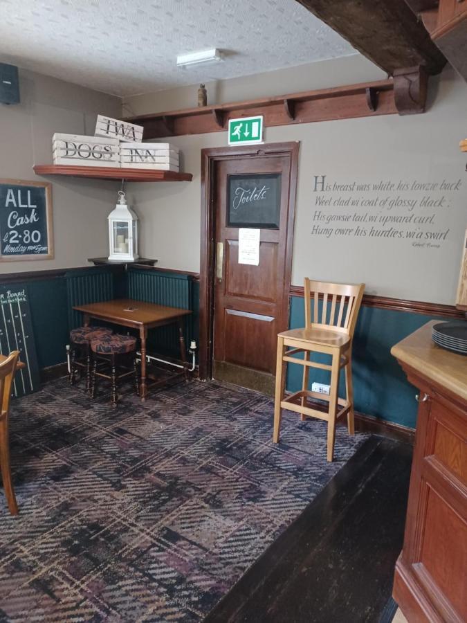 Twa Dogs Inn Keswick  Extérieur photo